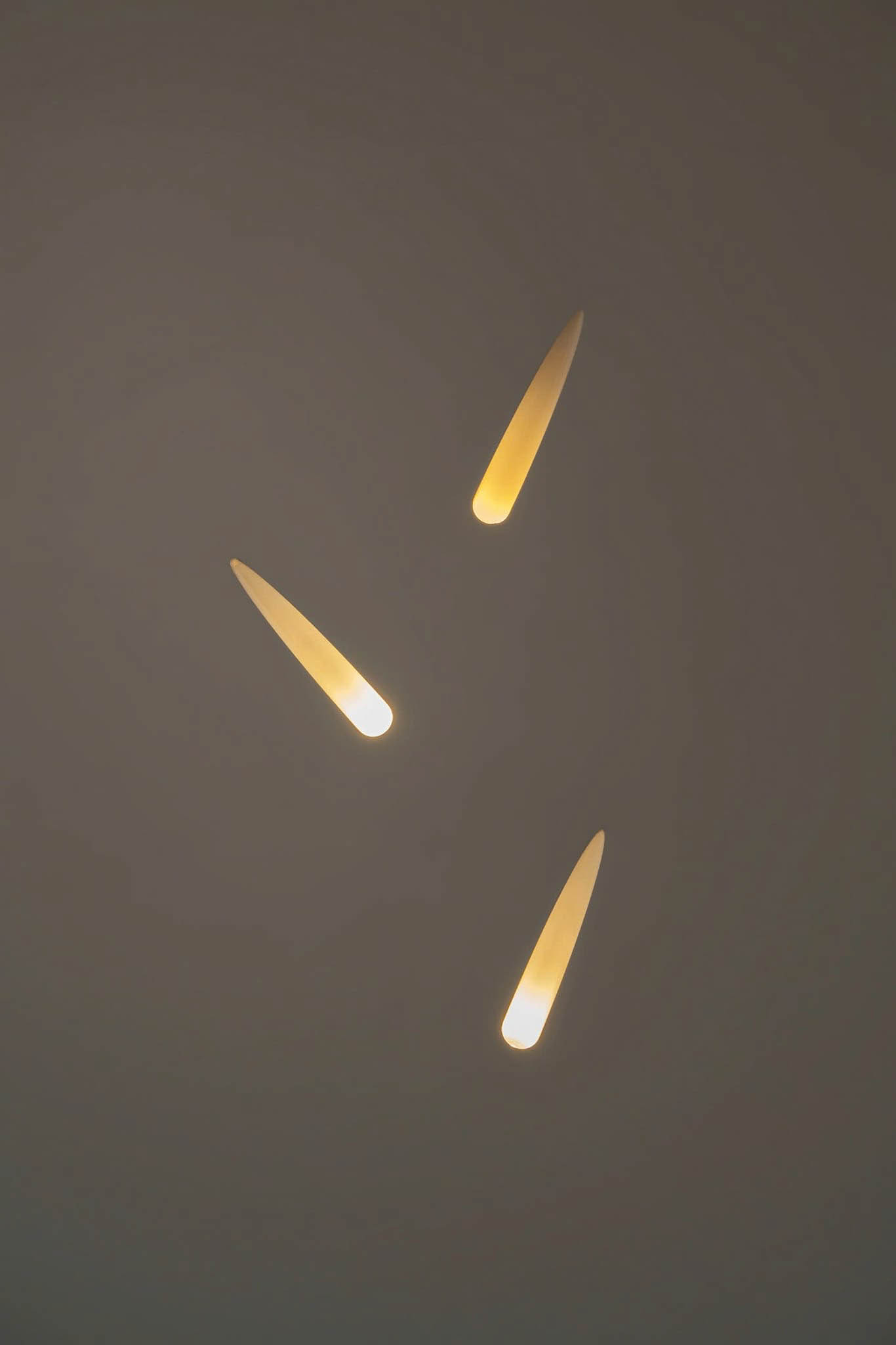 Đèn thạch cao hiệu ứng lá trúc AMIV Đèn thạch cao hiệu ứng lá trúc AMIV