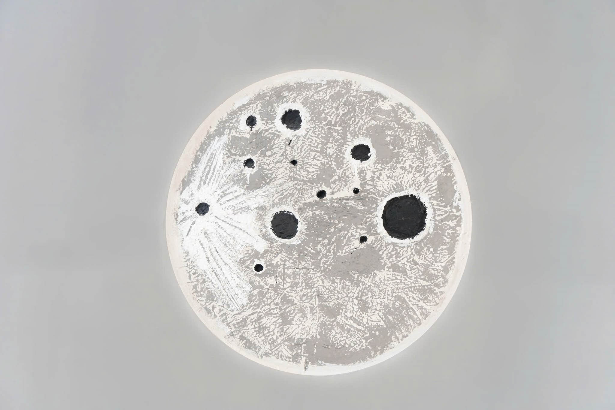 Đèn thạch cao hiệu ứng Mặt trăng AMIV