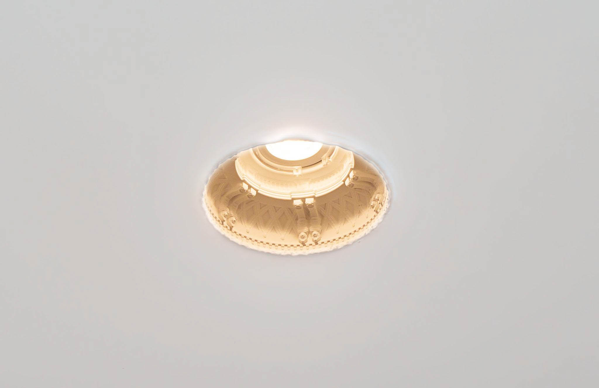 Đèn thạch cao hoa văn mái cung điện PC04-AMIV Đèn thạch cao hoa văn mái cung điện PC04-AMIV