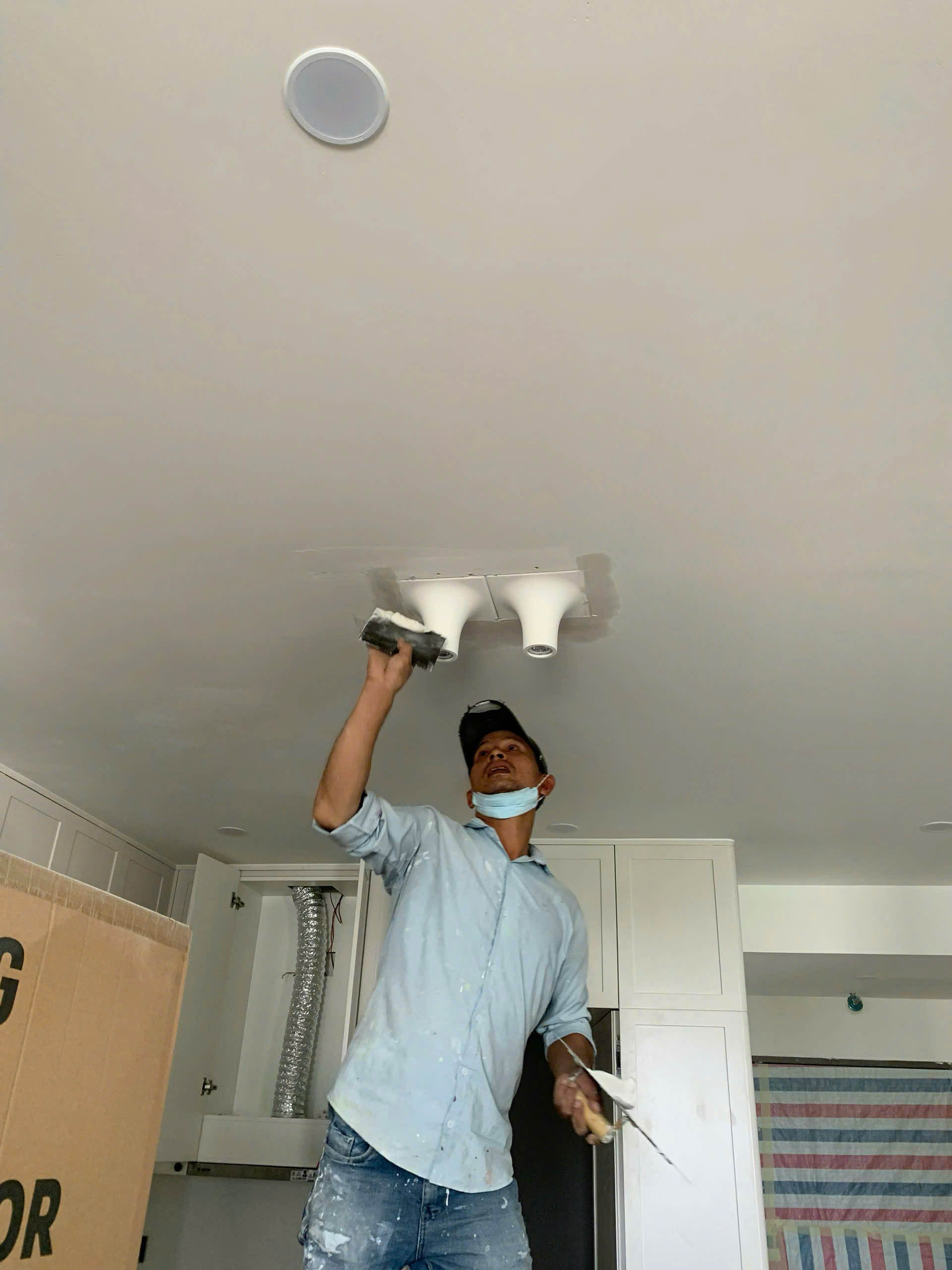 Đèn thạch cao hiệu ứng giọt nước rơi Đèn thạch cao hiệu ứng giọt nước rơi