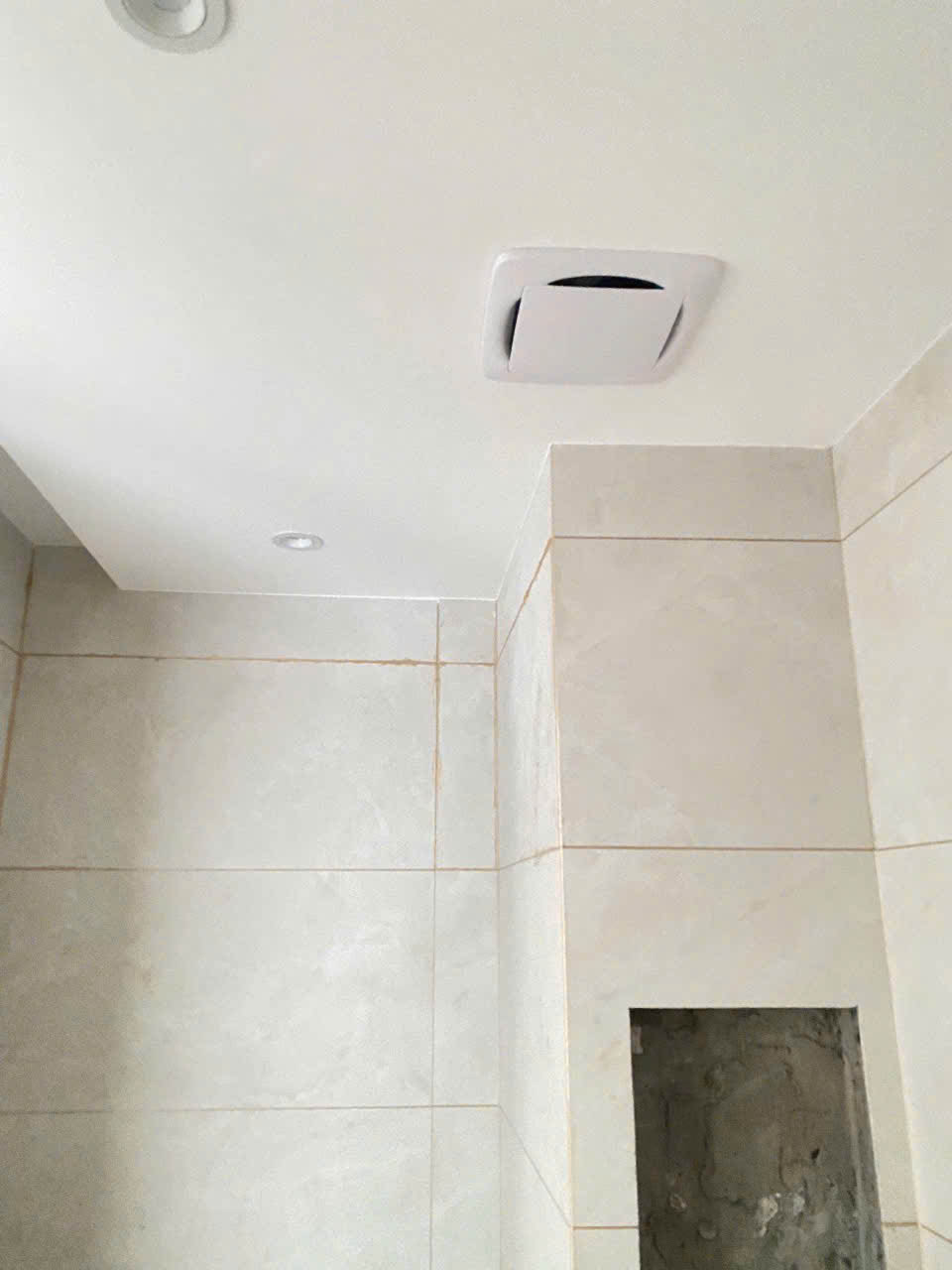 Quạt hút âm trần ECO- Thương hiệu MRVU