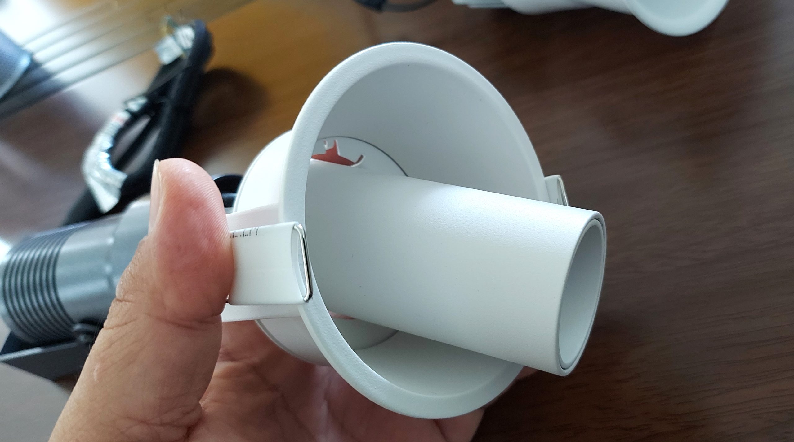 Đèn rọi âm trần chỉnh hướng NOVA Spotlight Đèn rọi âm trần chỉnh hướng NOVA Spotlight