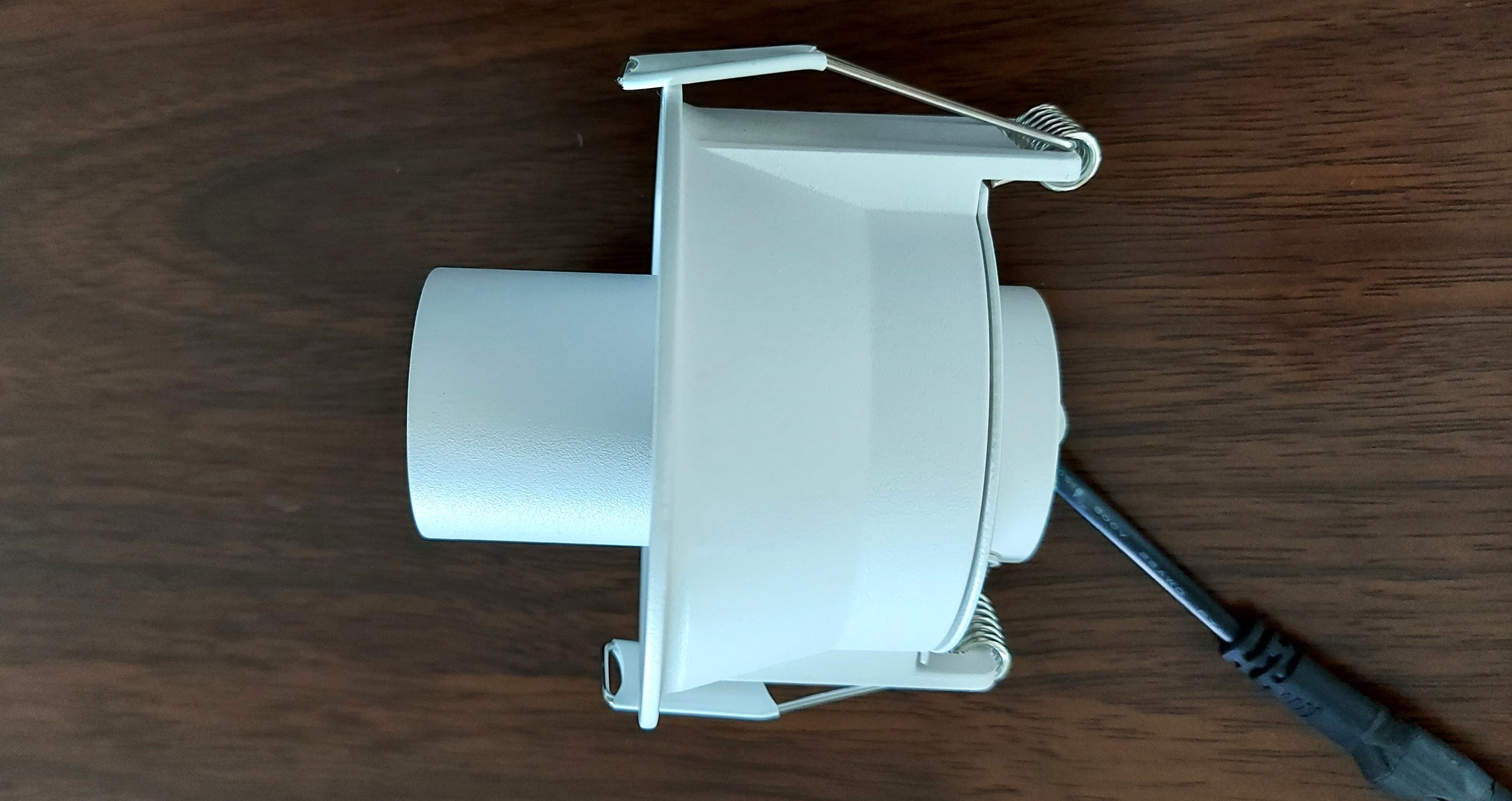 Đèn rọi âm trần chỉnh hướng NOVA Spotlight Đèn rọi âm trần chỉnh hướng NOVA Spotlight