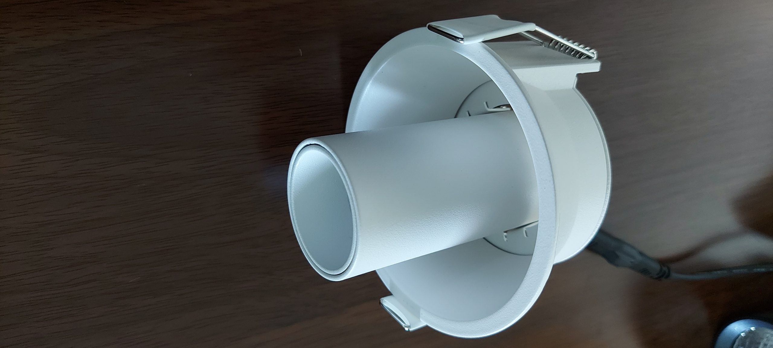 Đèn rọi âm trần chỉnh hướng NOVA Spotlight