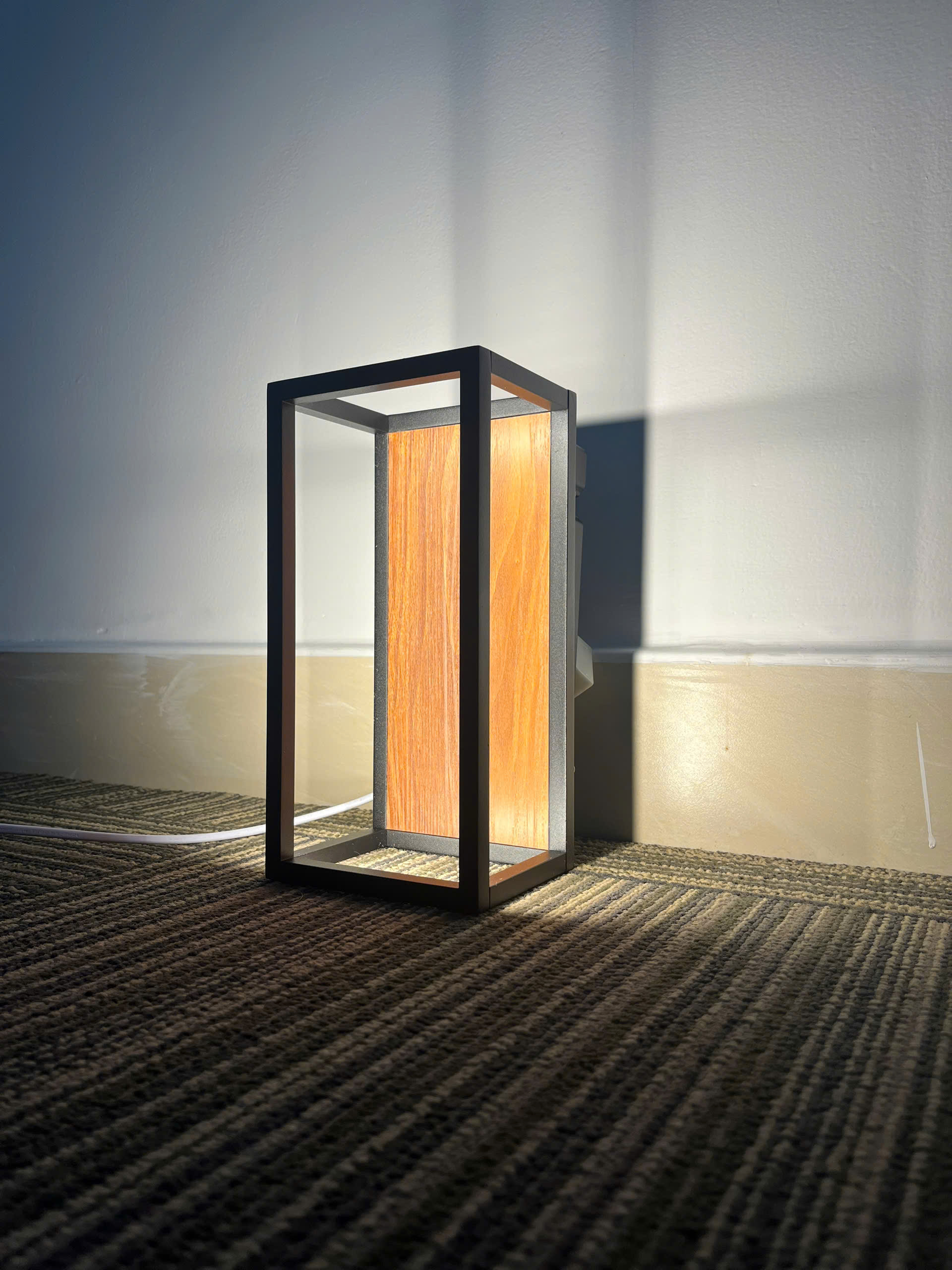 Đèn tường Chiron Wood- Cosmos Lighting