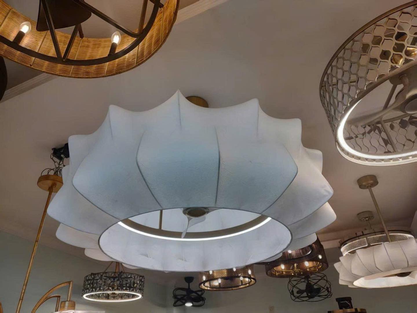Lightfan Cloud- Quạt trần cho người giàu
